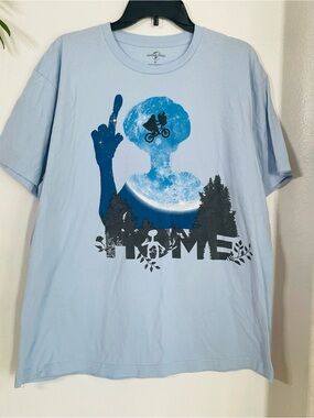 Universal Studios E.T. Home Graphic Tee Light Blue XL Shirt